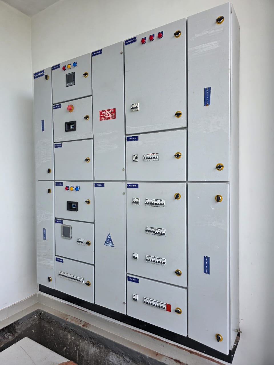 100 Amp Electrical Panel